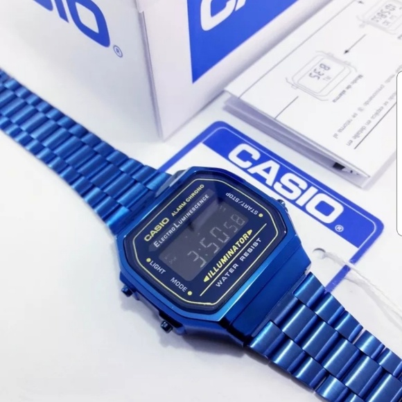 casio classic blue